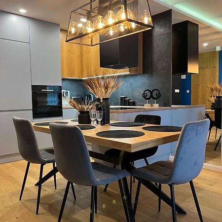 Family & Business Elegant Apartments, Kadzielnia, Wdk, Stadion Korona -1 Bedroom, Terrace, Garage, New! Kielce Dış mekan fotoğraf