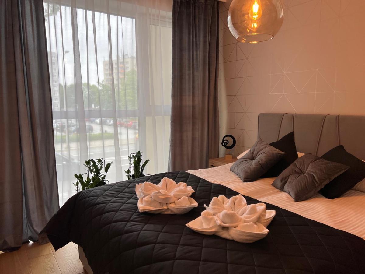 Family & Business Elegant Apartments, Kadzielnia, Wdk, Stadion Korona -1 Bedroom, Terrace, Garage, New! Kielce Dış mekan fotoğraf